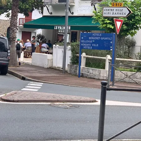 Atico En Esquina Rodeado De Terrazas Todo Exterior Apartment Hendaye